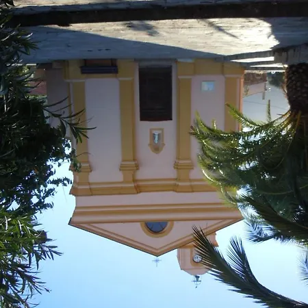 Maison Pauline Lägenhet *